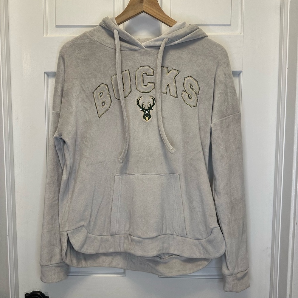 Gray Milwaukee Bucks‎ Velour Hoodie Sweatshirt